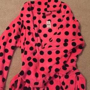 VS Pink Robe size XS/S