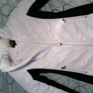 Brand new Black and White winter puffer jacket