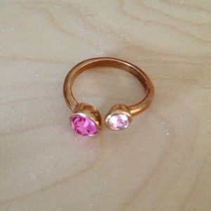 Copper ring with pink stones