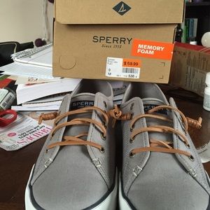 sperry pier view core grey