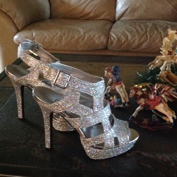 Silver w/ Iridescent Glitter Platform Heels