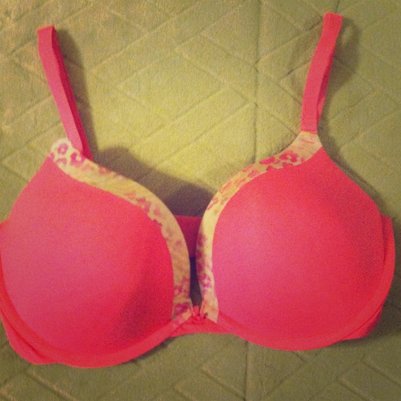PINK bra