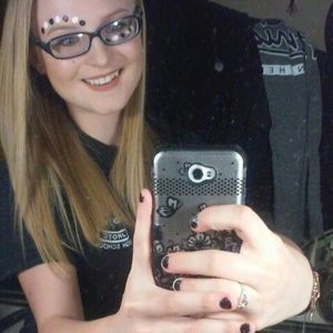 Meet your Posher, Madison