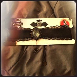ONE DAY SALE💋 Disney Malificent Villains choker