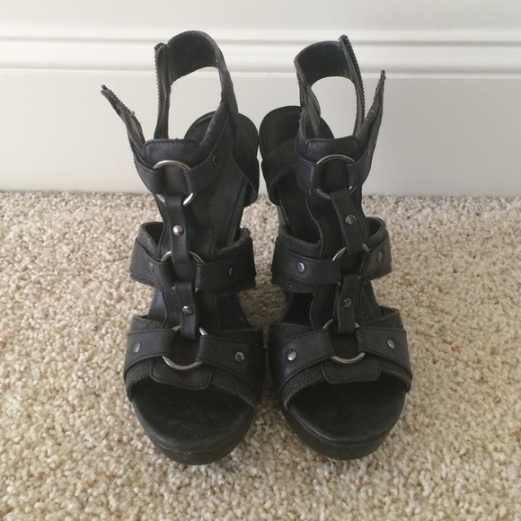 Aldo wedges