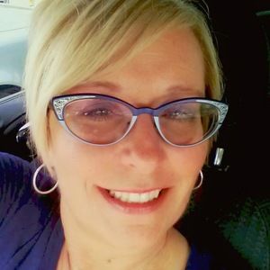 Meet your Posher, Angie