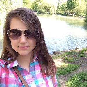 Meet your Posher, Ciara