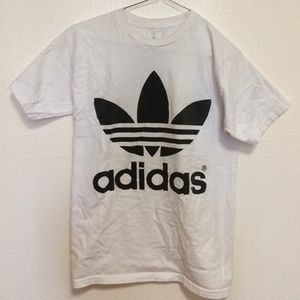 Adidas T-Shirt