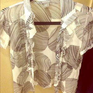 Ann Taylor button down shirt sleeve shirt