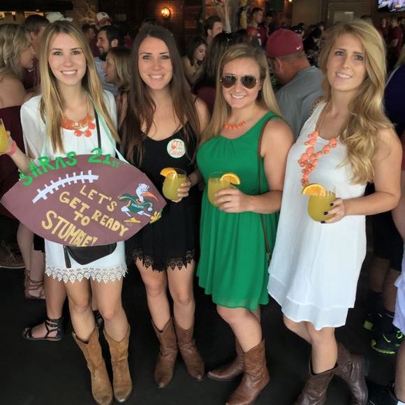 Meet your Posher, Sara