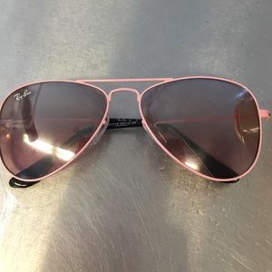 Pink Ray-ban sunglasses for girl