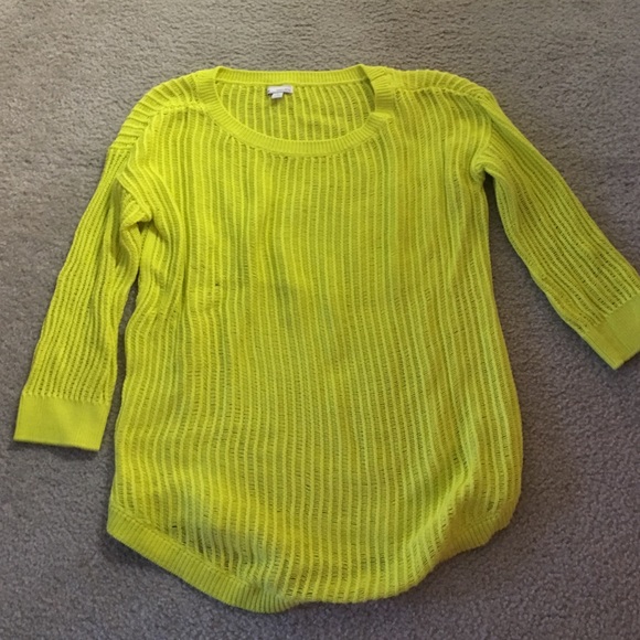 Gap neon sweater size S