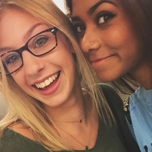 Meet your Posher, Renee