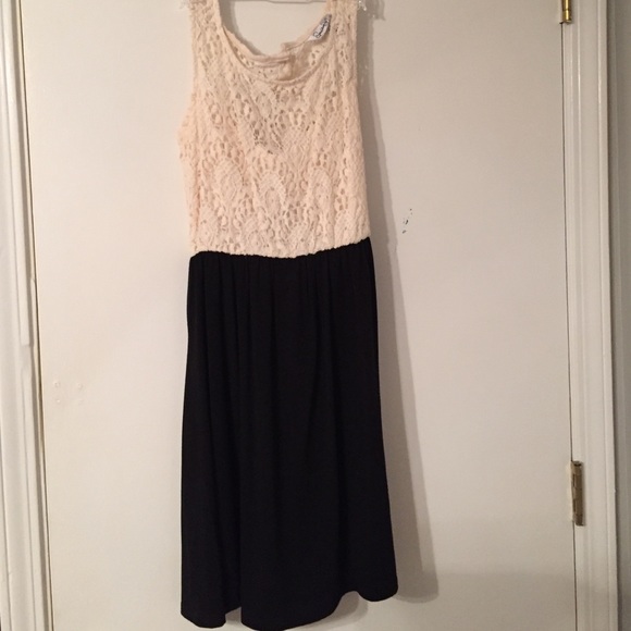 Speechless black and nude lace dress