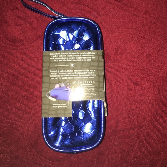 Makeup/ nails - Picture 2 of 4