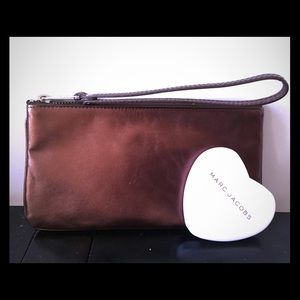 Marc Jacobs bronze clutch and heart mirror