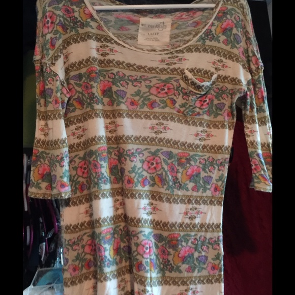 3\4 sleeve tee