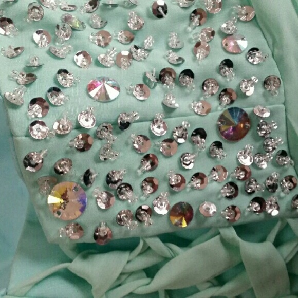 Prom Dress - Picture 4 of 4