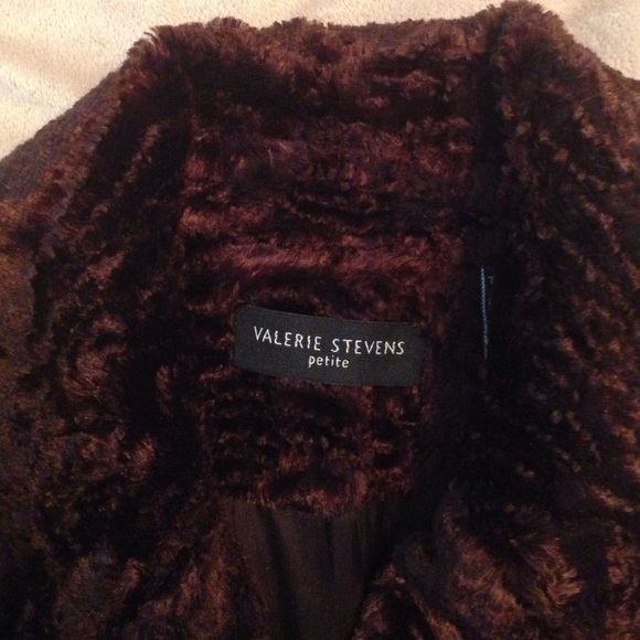 Jacket - Picture 2 of 4