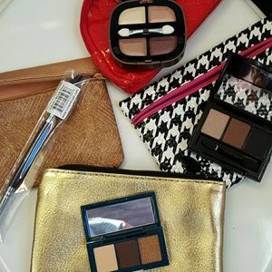 Make-up bundle with bag!!