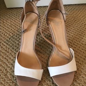 Aldo heels with ankle strap and snake print