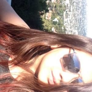 Meet your Posher, Kendra