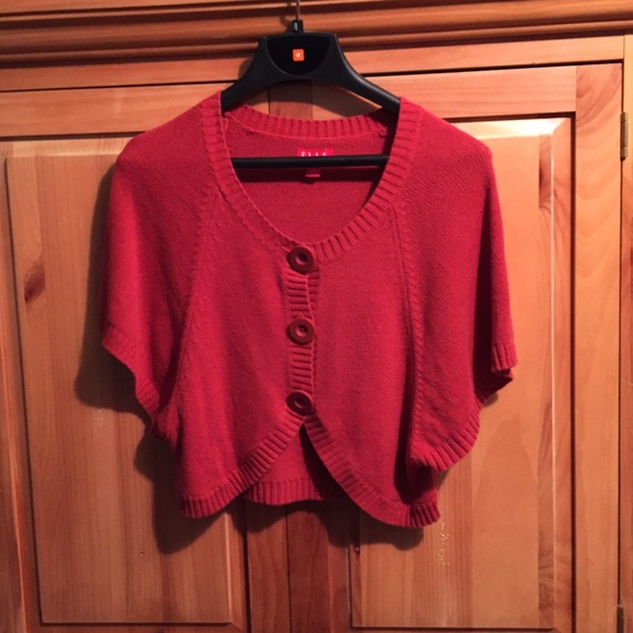 ELLE Cute Cardigans!