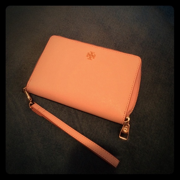 NWOT Tory burch phone wristlet