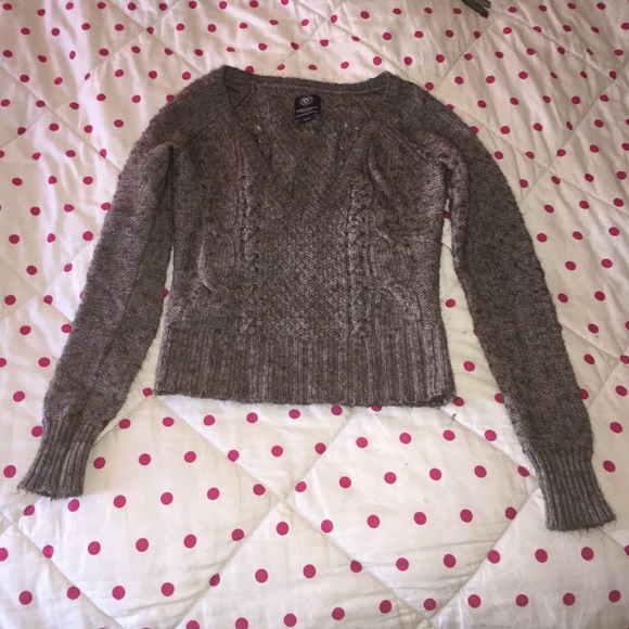 Cropped sweater
