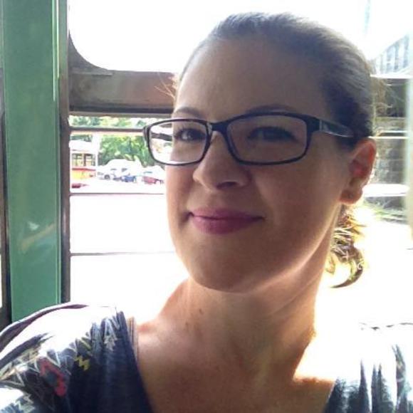 Meet your Posher, Gina