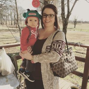 Meet your Posher, Meagan