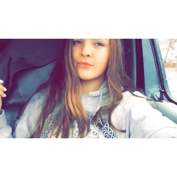 Meet your Posher, Alicia