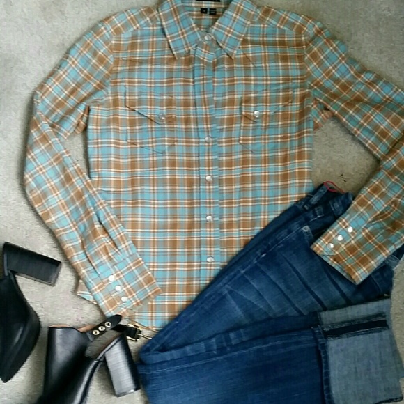 Theory button down shirt