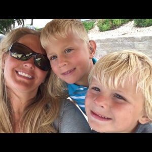 Meet your Posher, Cami