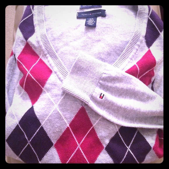 Tommy Hilfiger V-Neck
