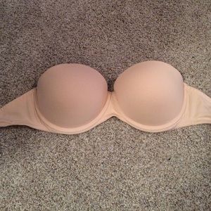 Nude strapless bra