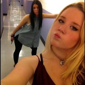 Meet your Posher, Victoria