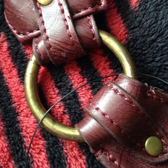 Host Pick! NWT Nine West purse in Merlot. - Picture 2 of 4