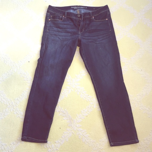 AE size 16 dark wash skinny short jeans