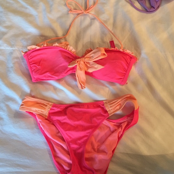 Victoria's Secret bikini
