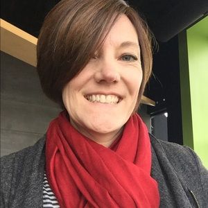 Meet your Posher, Lori
