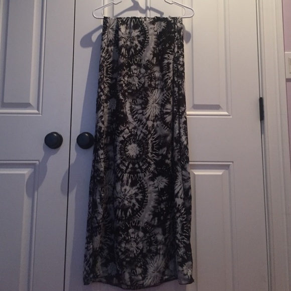 Maxi skirt