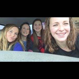 Meet your Posher, Jillian