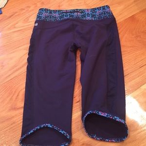 Yoga capris