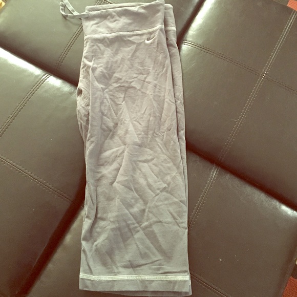 Women's Nike Capri