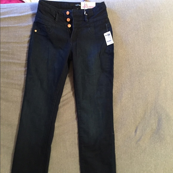 High waisted dark wash jeans