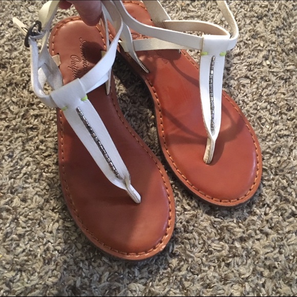 American eagle sandals