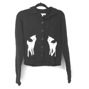 Perfect cozy lamb cardigan with small collar