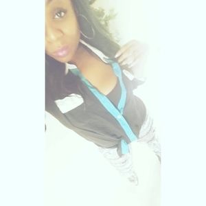 Meet your Posher, Fatima