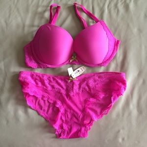 Victoria's Secret lingerie set